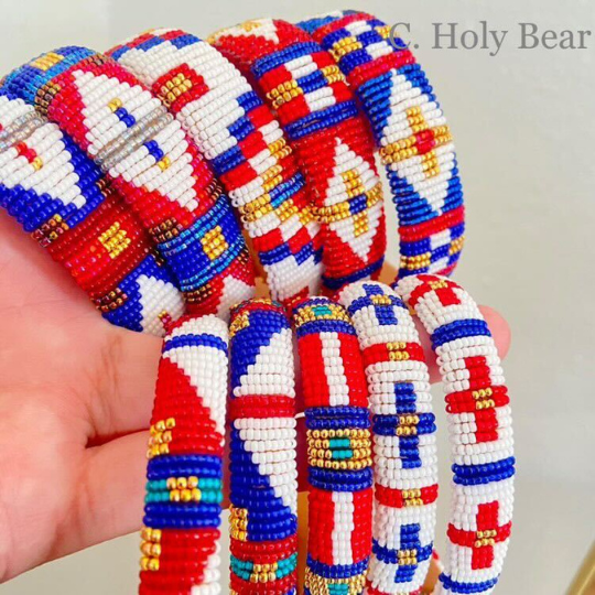 Hand-made Beaded Bracelet - 1/2"